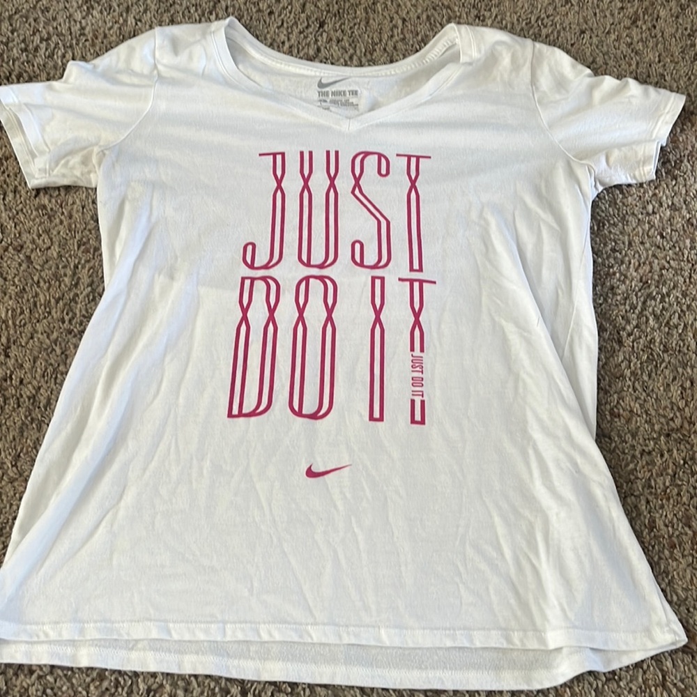 Nike T-Shirt